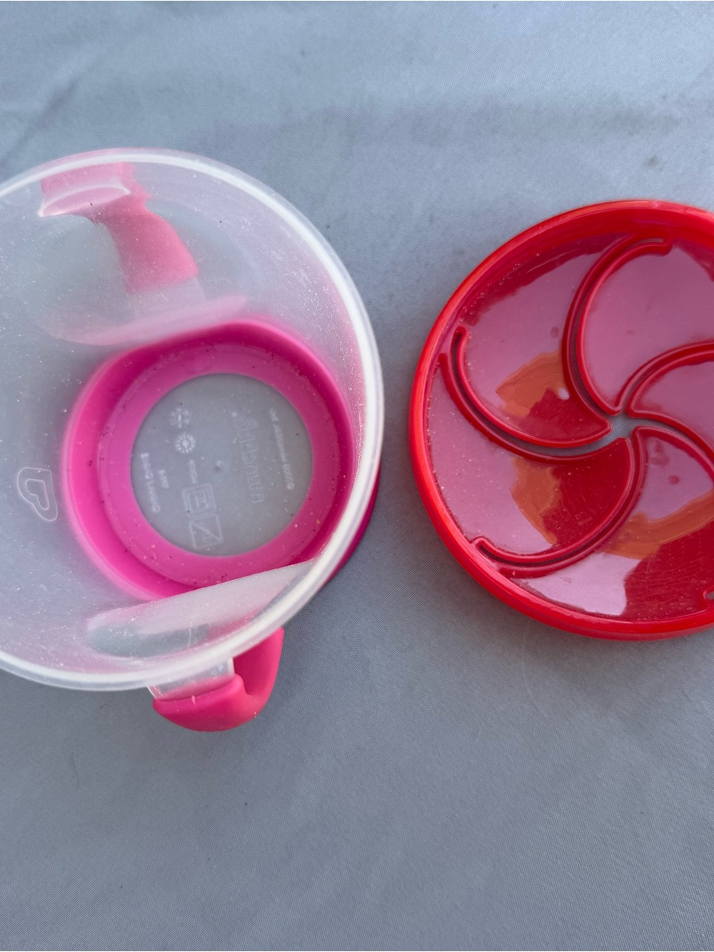 Munchkin Pink Snack Catcher Toddler Snack Cup